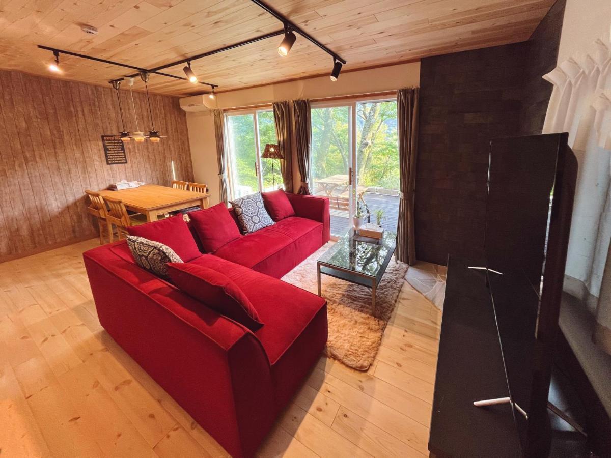 Suite Villa Shiki Terrace Hakone Sengokuhara Екстер'єр фото
